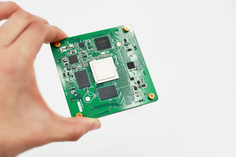 The Benefits of Custom Single Board Computers for B2B Applications